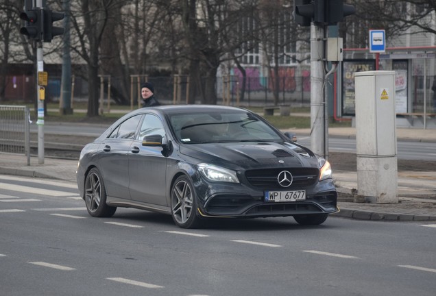 Mercedes-AMG CLA 45 C117 Yellow Night Edition