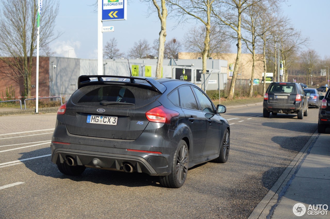 Ford Focus RS 2015