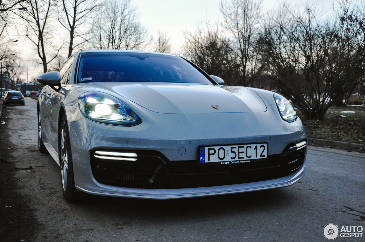 Porsche 971 Panamera Turbo Sport Turismo