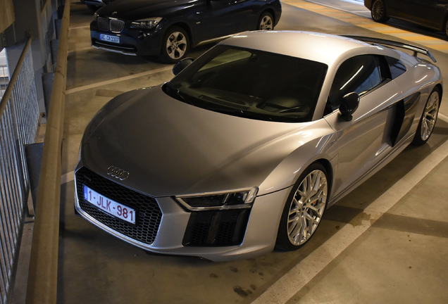 Audi R8 V10 Plus 2015