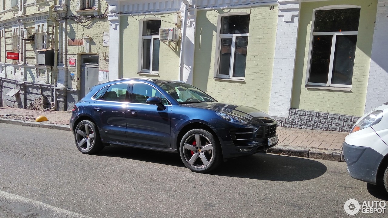 Porsche 95B Macan Turbo