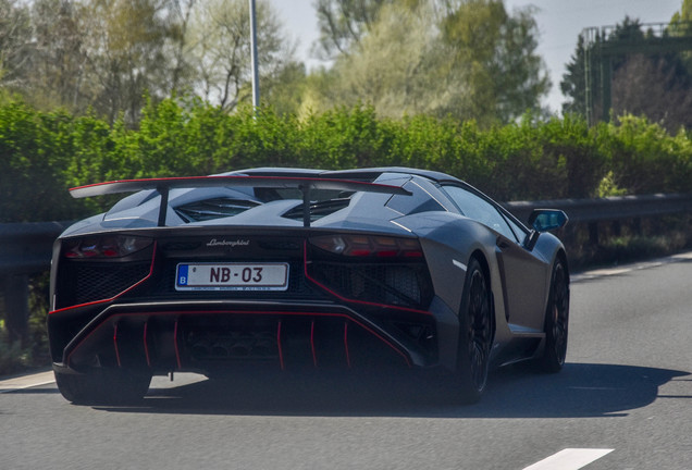 Lamborghini Aventador LP750-4 SuperVeloce Roadster