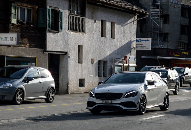 Mercedes-AMG A 45 W176 2015