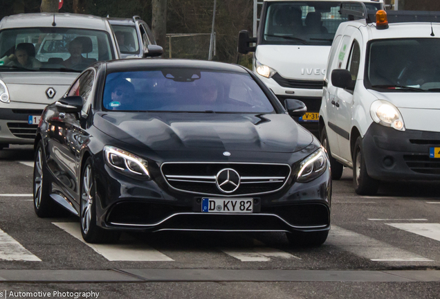 Mercedes-AMG S 63 Coupé C217