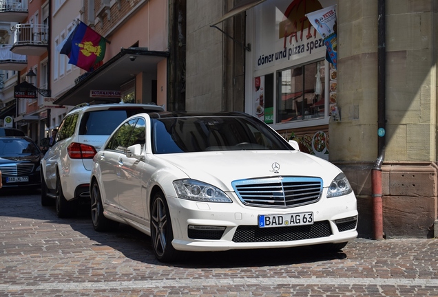 Mercedes-Benz S 63 AMG W221 2011