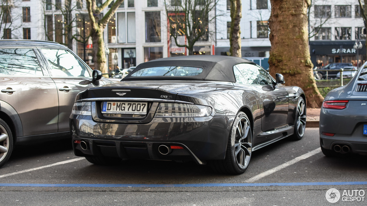 Aston Martin DBS Volante