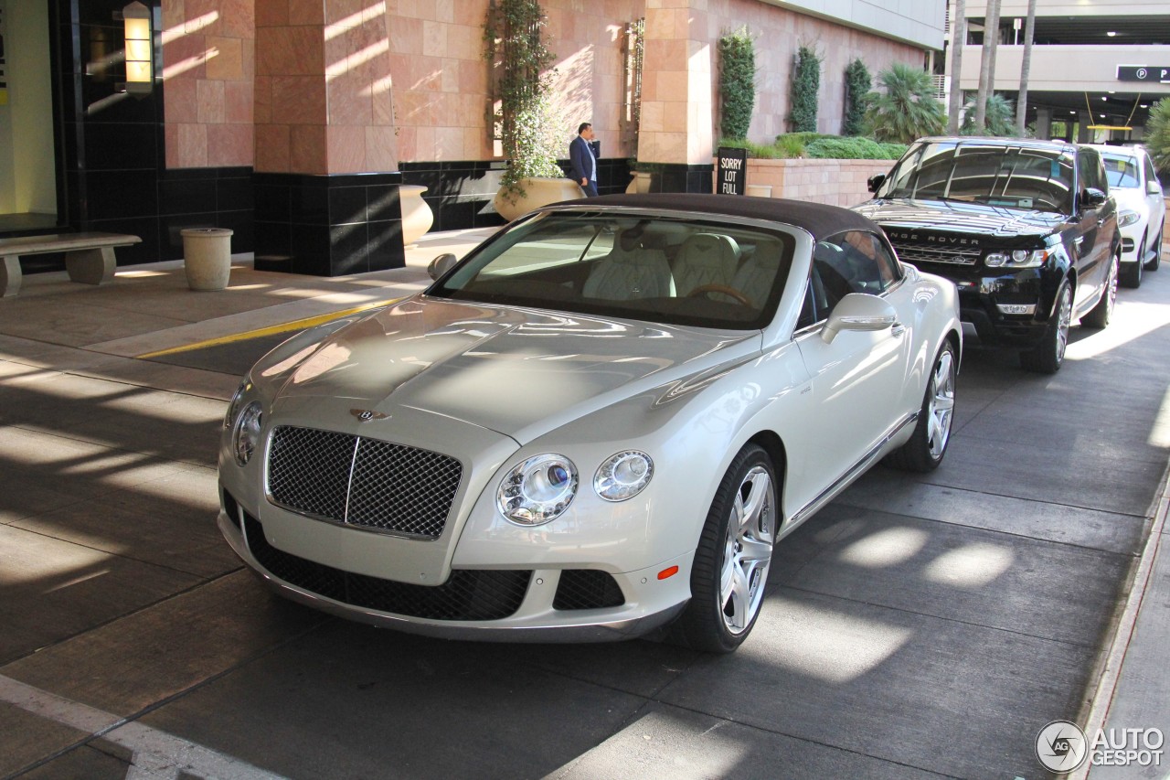 Bentley Continental GTC 2012