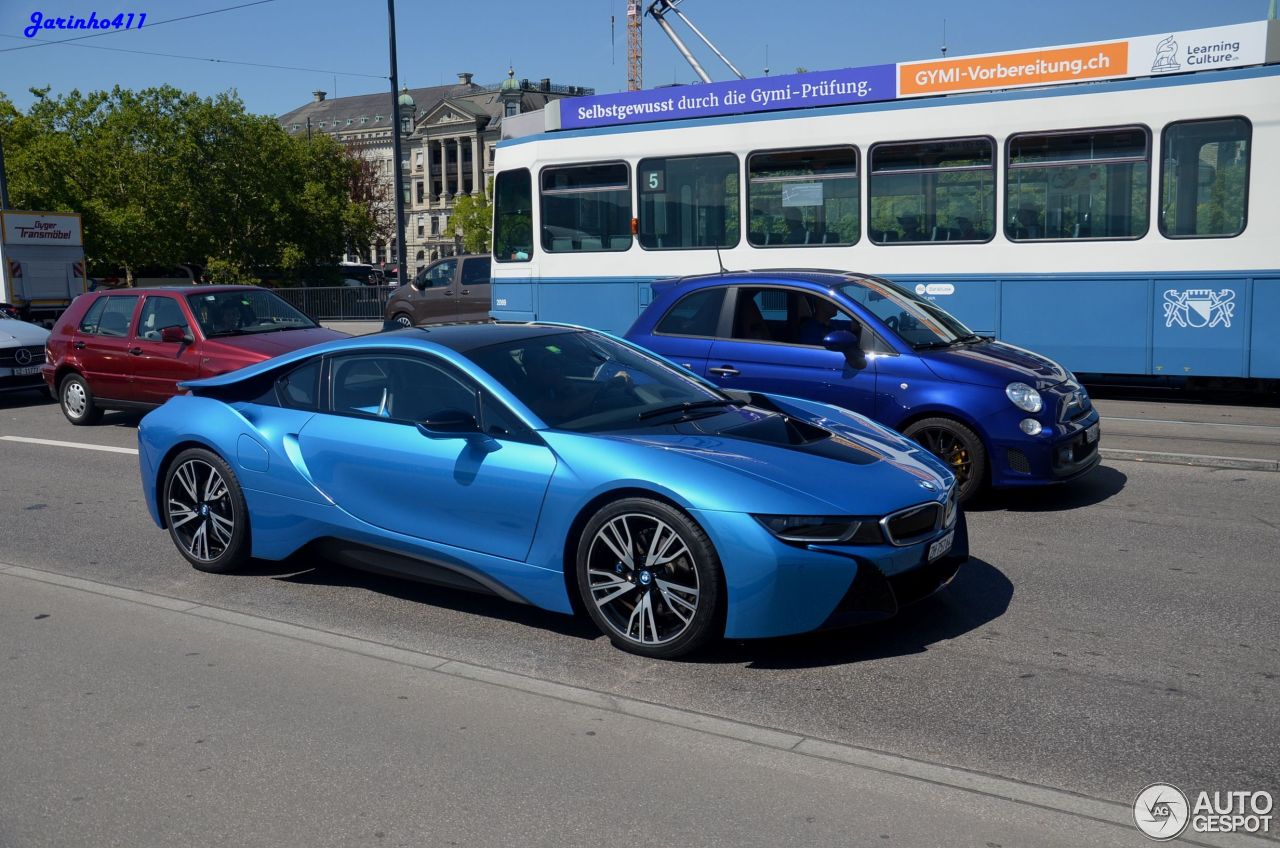 BMW i8