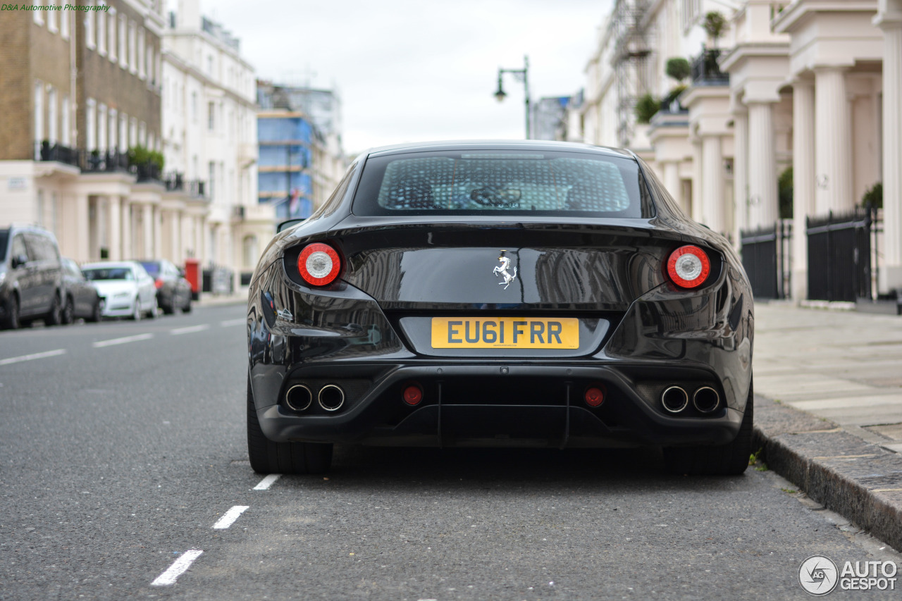 Ferrari FF