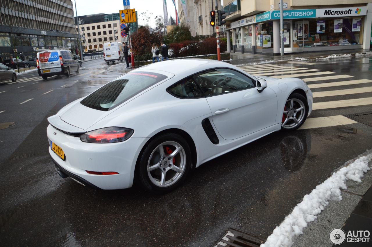 Porsche 718 Cayman S