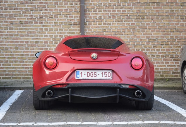 Alfa Romeo 4C Coupé