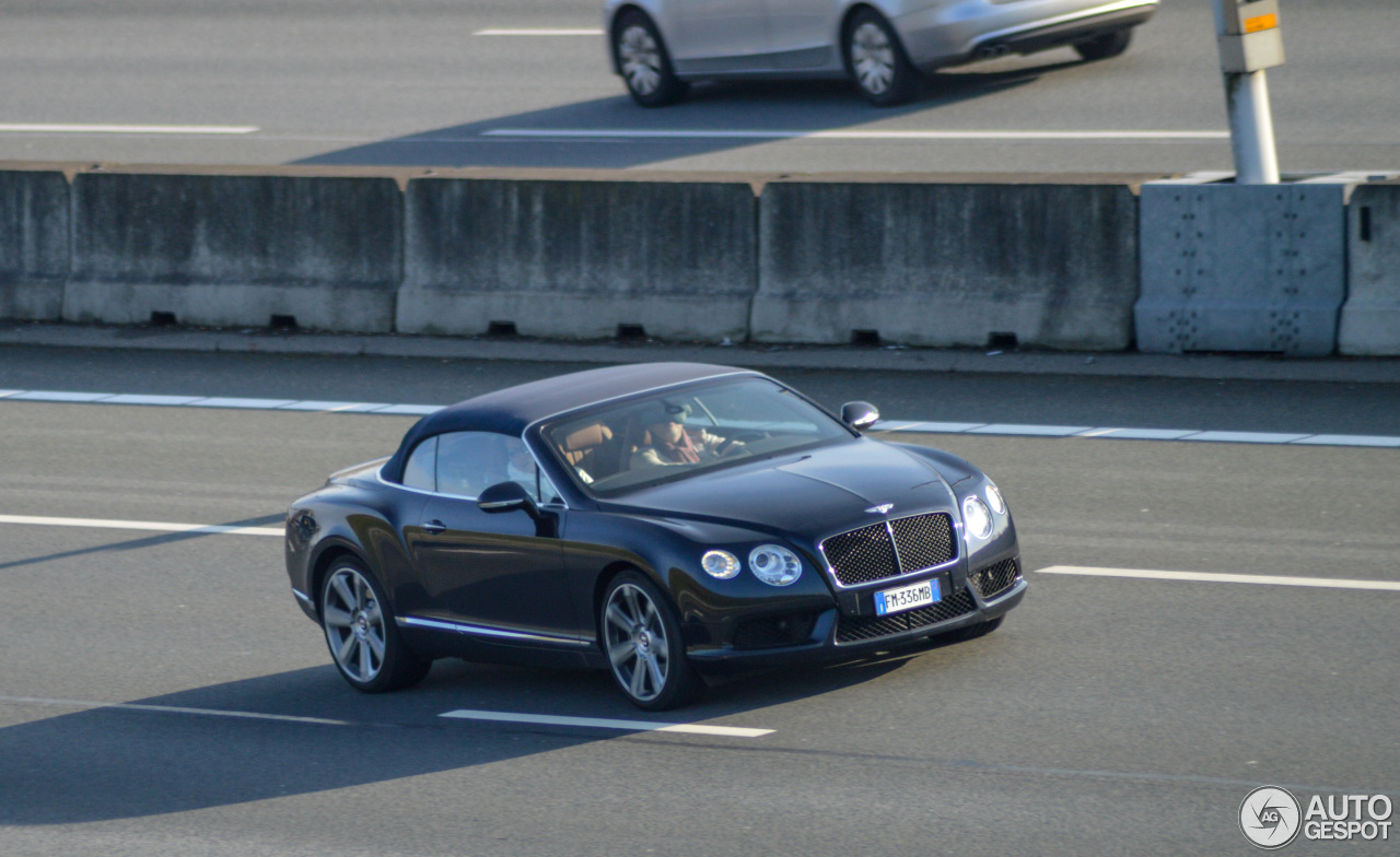 Bentley Continental GTC V8