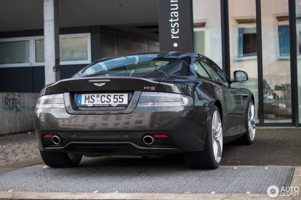 Aston Martin DB9 2013