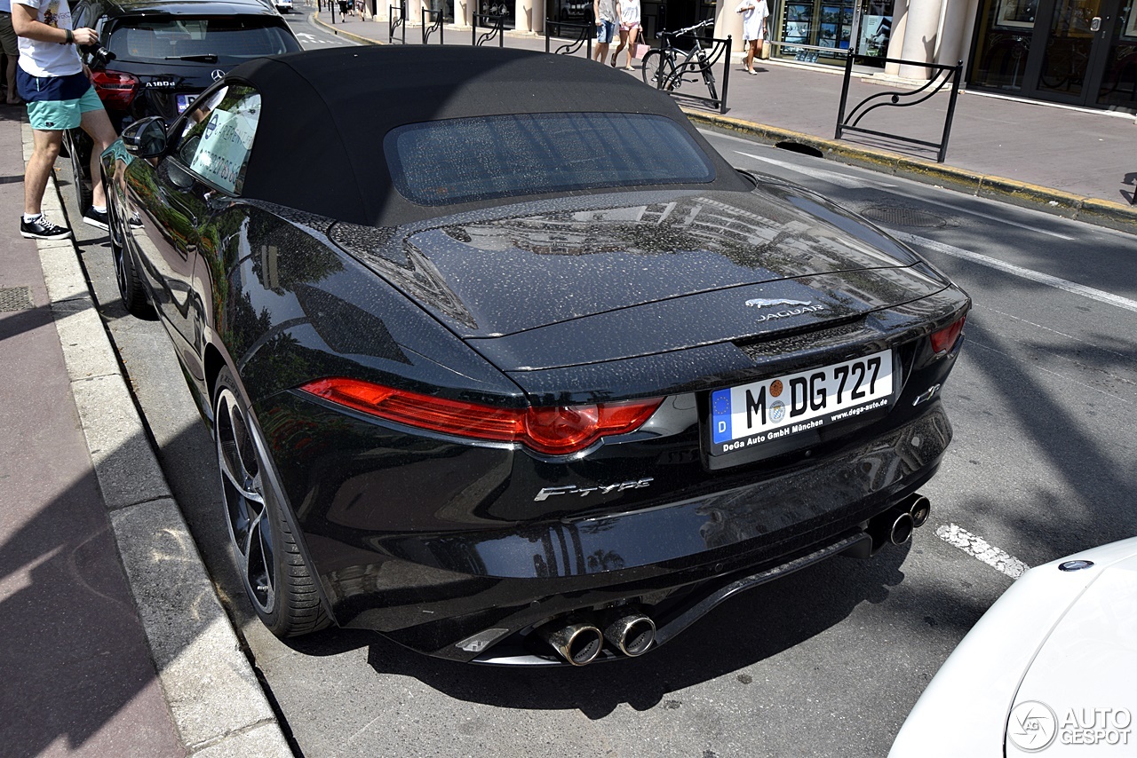 Jaguar F-TYPE R AWD Convertible