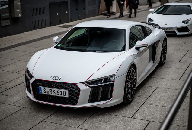 Audi R8 V10 Plus 2015