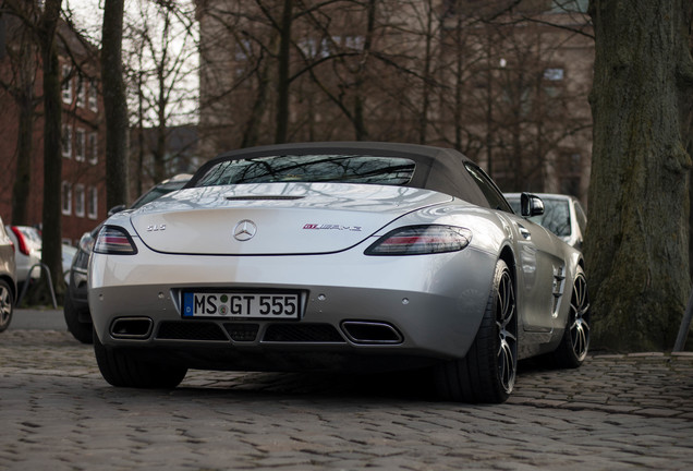 Mercedes-Benz SLS AMG GT Roadster