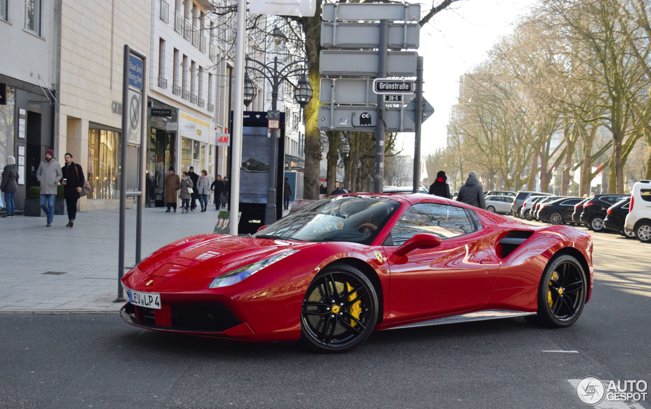 Ferrari 488 Spider