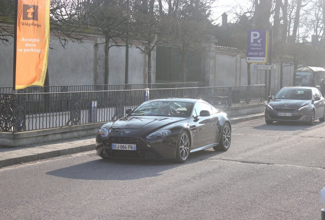 Aston Martin V8 Vantage S