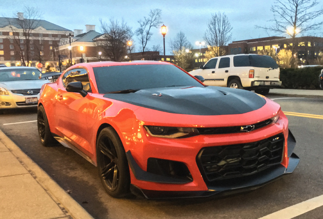 Chevrolet Camaro ZL1 1LE 2017