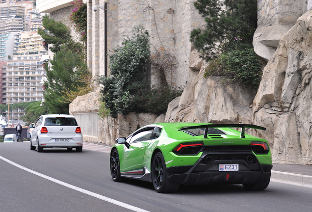 Lamborghini Huracán LP640-4 Performante