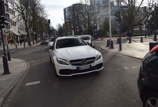 Mercedes-AMG C 63 S Coupé C205