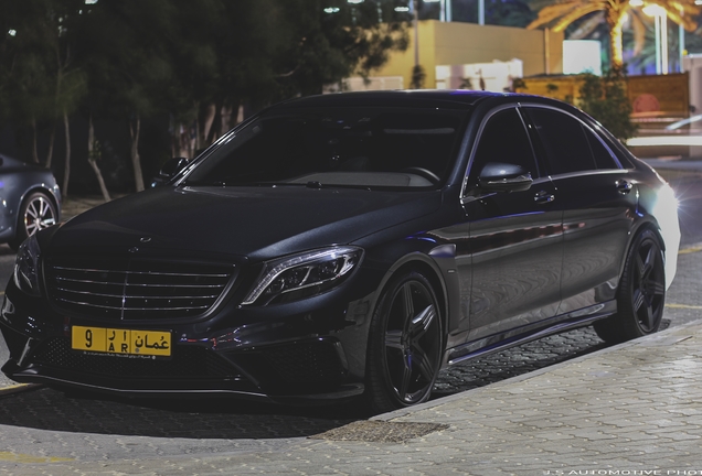 Mercedes-Benz Brabus S B63S-730 V222