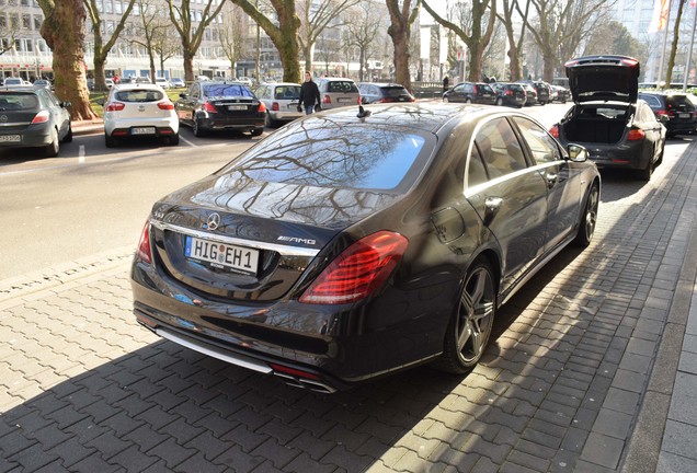 Mercedes-Benz S 63 AMG V222