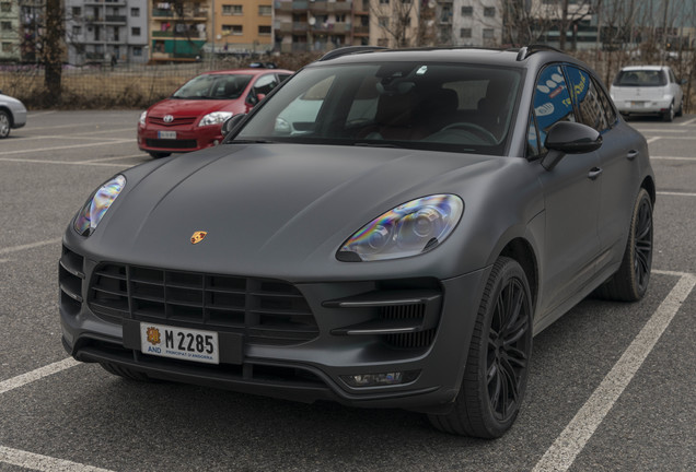 Porsche 95B Macan Turbo