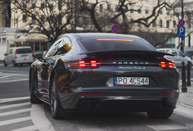 Porsche 971 Panamera Turbo S E-Hybrid