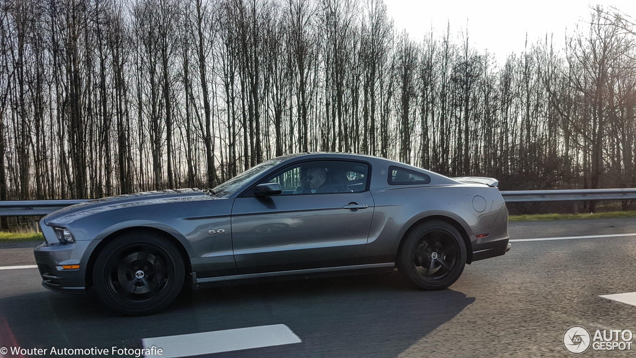 Ford Mustang GT 2013