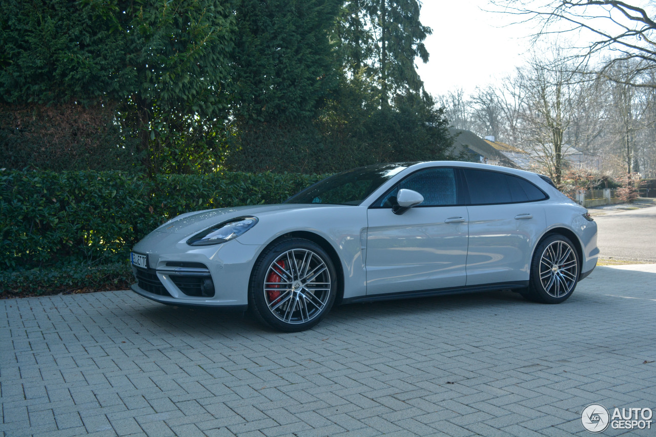 Porsche 971 Panamera Turbo Sport Turismo