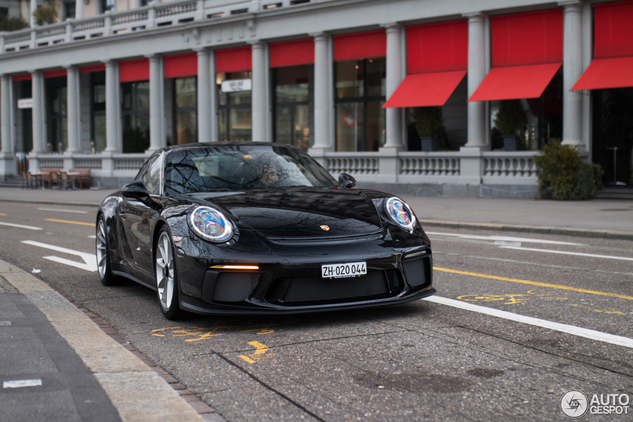 Porsche 991 GT3 Touring