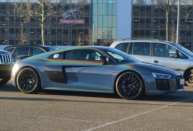 Audi R8 V10 Plus 2015