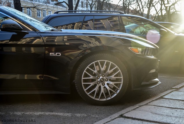 Ford Mustang GT 2015