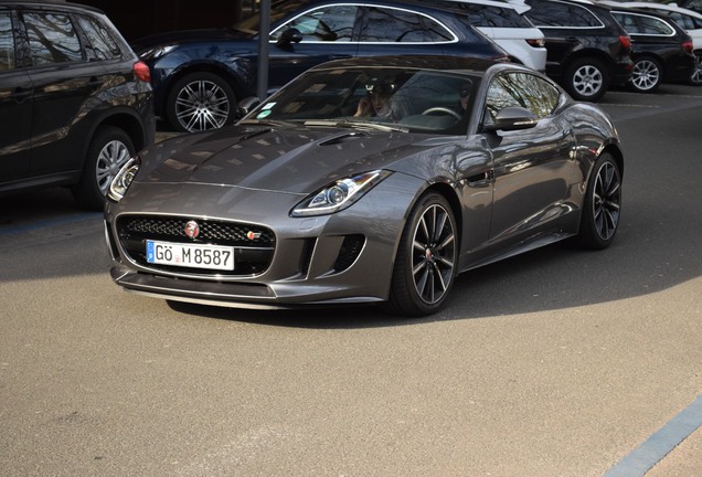 Jaguar F-TYPE S Coupé