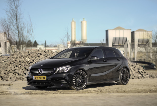 Mercedes-AMG A 45 W176 2015