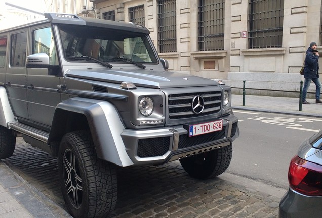 Mercedes-Benz G 500 4X4²