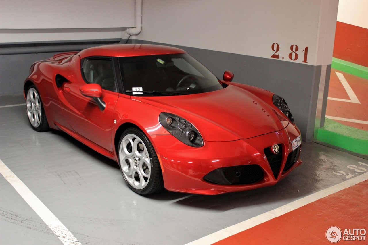 Alfa Romeo 4C Coupé