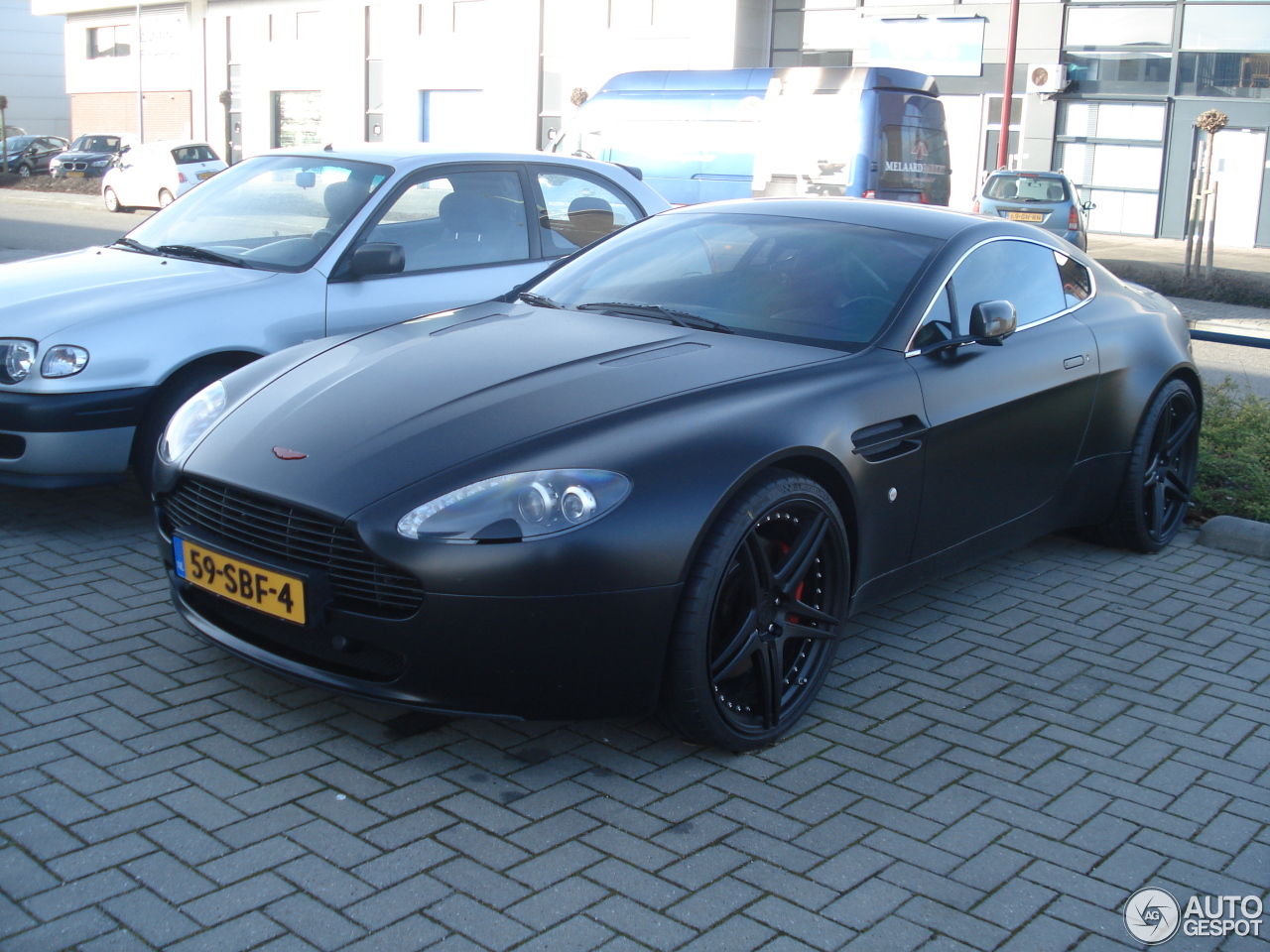 Aston Martin V8 Vantage