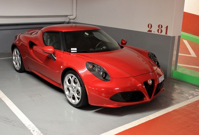 Alfa Romeo 4C Coupé