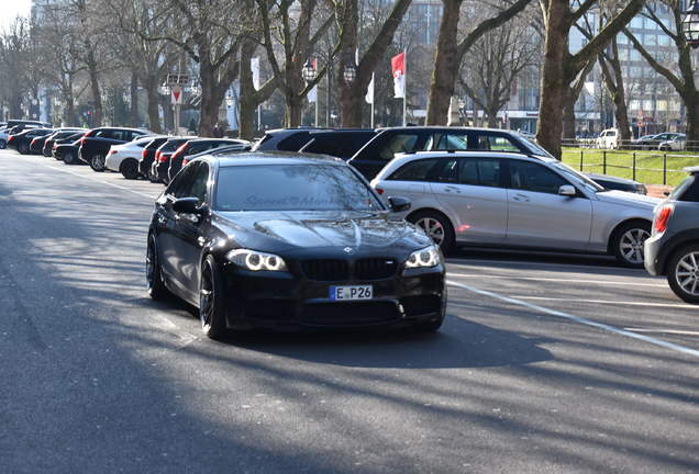 BMW M5 F10 2011