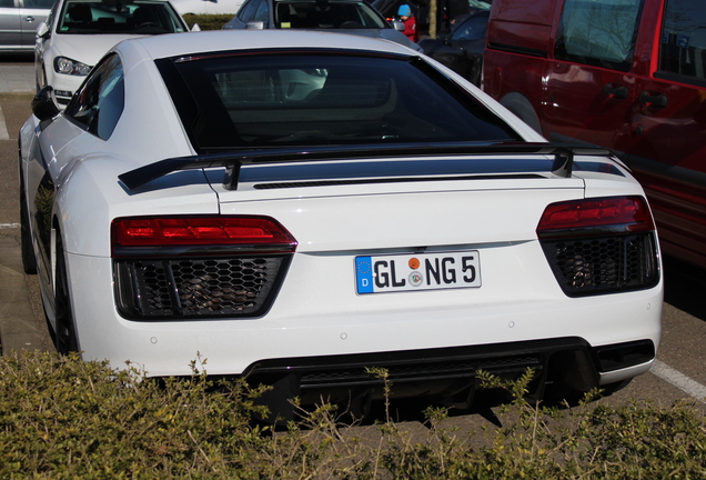 Audi R8 V10 Plus 2015