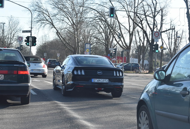 Ford Mustang GT 2015