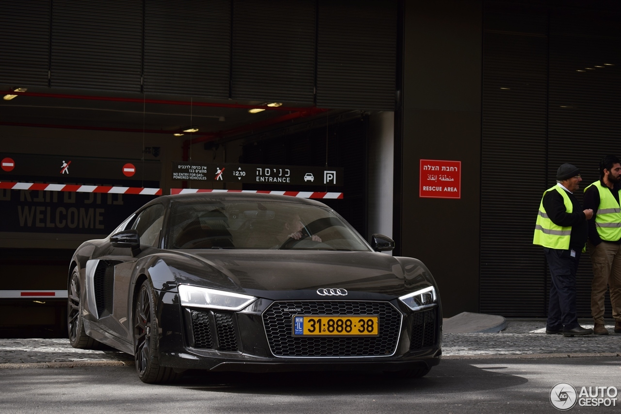 Audi R8 V10 2015