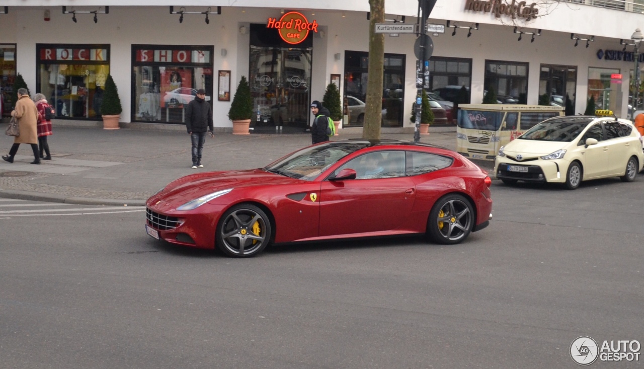 Ferrari FF