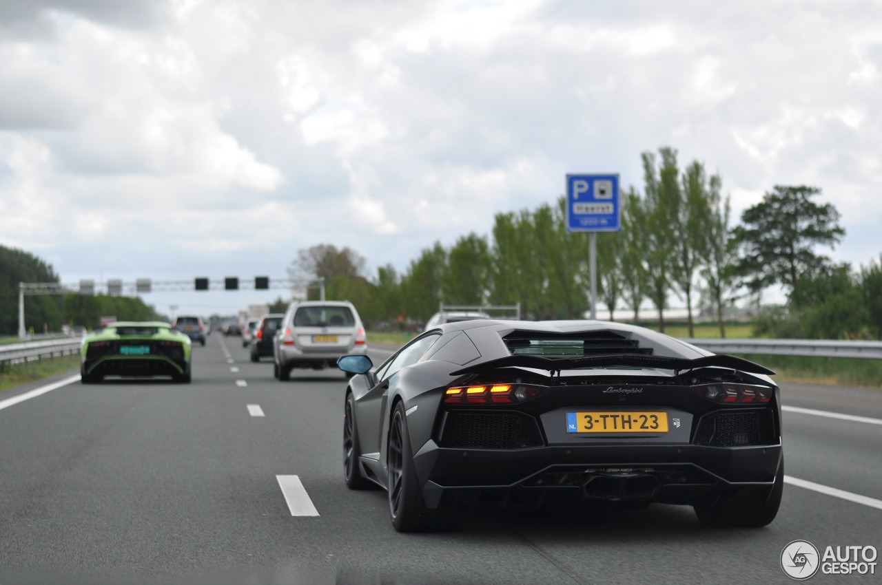 Lamborghini Aventador LP700-4