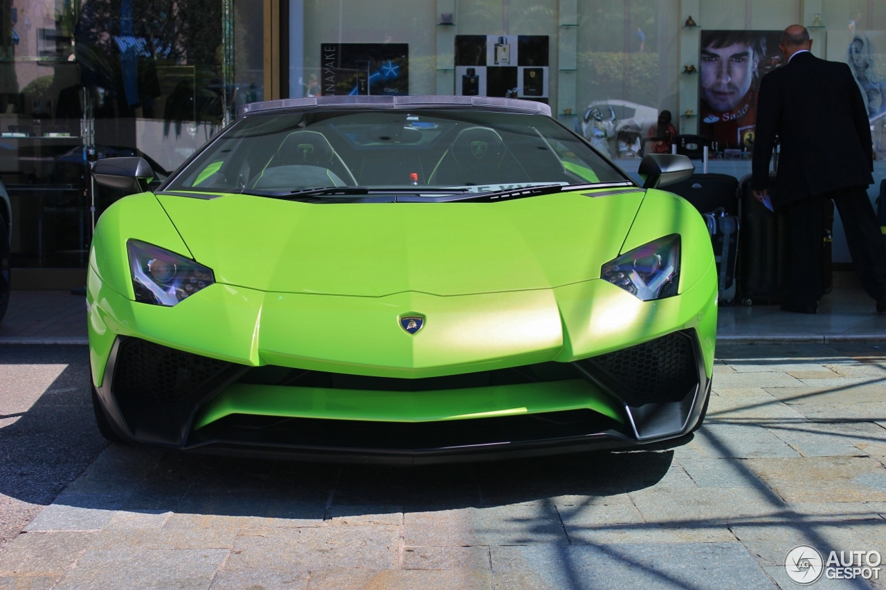 Lamborghini Aventador LP750-4 SuperVeloce Roadster