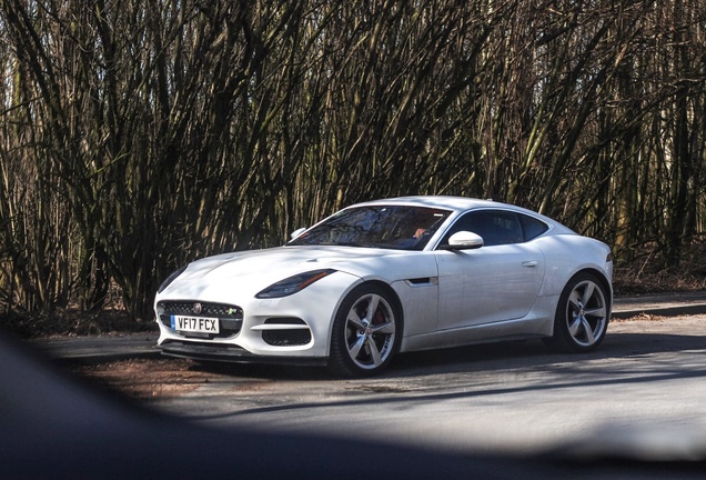 Jaguar F-TYPE R Coupé 2017