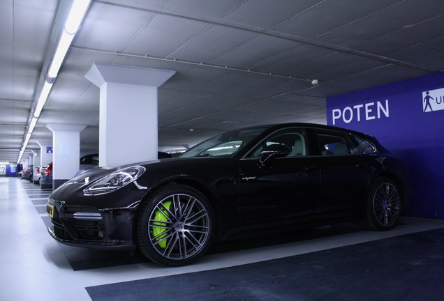 Porsche 971 Panamera Turbo S E-Hybrid Sport Turismo