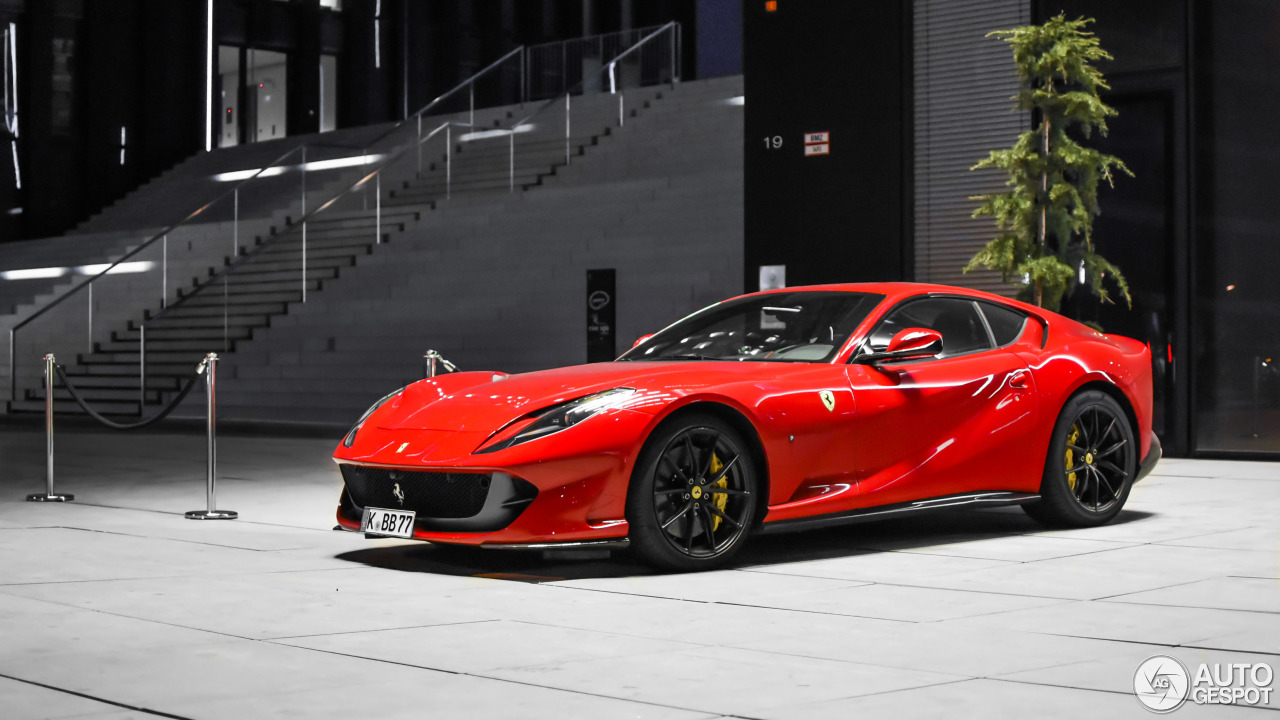 Ferrari 812 Superfast